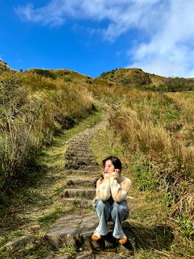 「EXCELSIOR（エクセルシオール）のアイテム」を使った、梁婧盈さん（レディース・159cm）の冬コーディネート