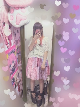 「メルカリのアイテム（Tシャツ/カットソー、ホワイト系）」を使った、りりり0625さん（レディース・163cm）の夏コーディネート
