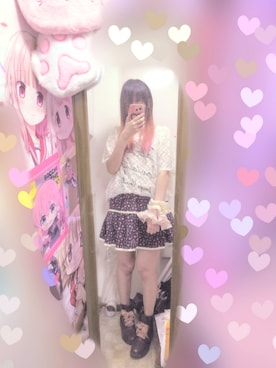 「メルカリのアイテム（Tシャツ/カットソー、ホワイト系）」を使った、りりり0625さん（レディース・163cm）の夏コーディネート