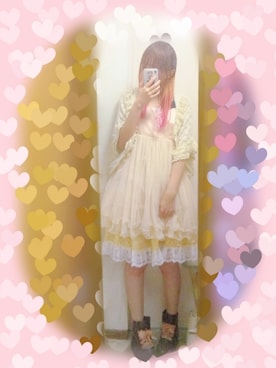 「axes femme（アクシーズファム）のアイテム（カーディガン/ボレロ、ホワイト系）」を使った、りりり0625さん（レディース・163cm）の春コーディネート