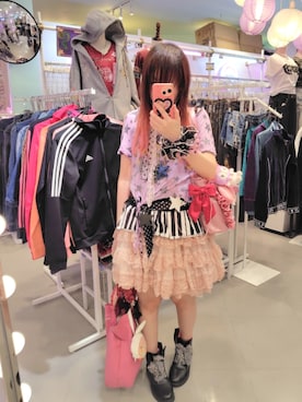 「メルカリのアイテム（スカート、ベージュ系）」を使った、りりり0625さん（レディース・163cm）の秋コーディネート