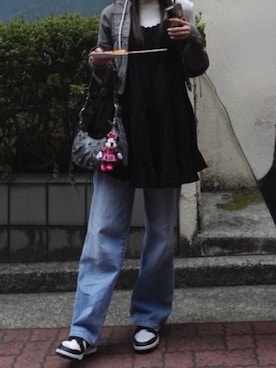 「DENHAM（デンハム）のアイテム（パンツ）」を使った、creaさん（レディース・159cm）の春コーディネート