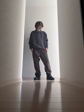 「URBAN RESEARCH（アーバンリサーチ）のアイテム（ポロシャツ）」を使った、アクセルボンバーさん（メンズ・170cm）の冬コーディネート