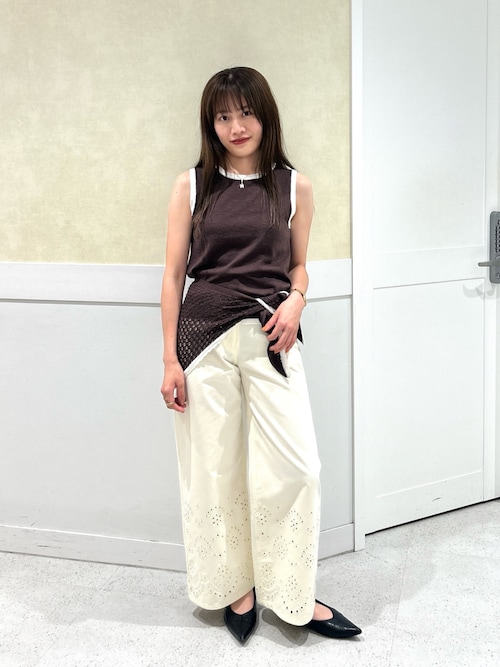 新宿ルミネエストeri さんのデニムパンツを使ったコーディネート