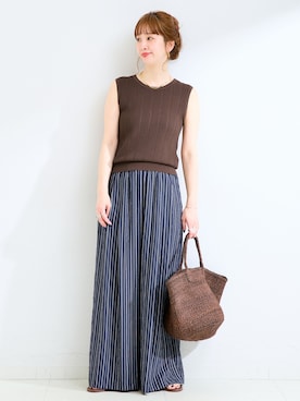 「アイテム（つなぎ/オールインワン、ブルー系）」を使った、 Kanakoさん（レディース・163cm）の春コーディネート