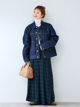 「B.C STOCK（ベーセーストック）のBLUE DENIM TRUCKER JKT（デニムジャケット、ブルー系）」を使った、 Kanakoさん（レディース・163cm）の秋コーディネート