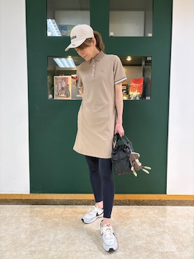 「adabat（アダバット）の【ADABAT NAVY】吸水速乾/接触冷感 カノコポロえりワンピース（ワンピース、ベージュ系）」を使った、sioさん（レディース・165cm）の春コーディネート