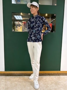 「adabat（アダバット）のアイテム」を使った、sioさん（レディース・165cm）の秋コーディネート