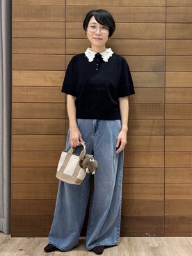 「OPAQUE.CLIP（オペークドットクリップ）のタックワイドデニムパンツ【洗濯機OK】（デニムパンツ、ブルー系）」を使った、ゆうあさん（レディース・162cm）の夏コーディネート