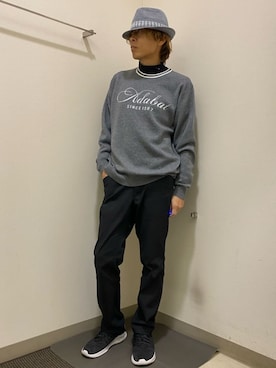 「adabat（アダバット）のカリグラフィサインニット（ニット/セーター、グレー系）」を使った、Yさんの秋コーディネート