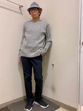 「adabat（アダバット）のケーブル柄クルーネックニット（ニット/セーター、グレー系）」を使った、Yさんの秋コーディネート