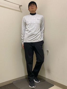「adabat（アダバット）のUVカット/吸水速乾　ロゴエンボススウェットプルオーバー（スウェット、グレー系）」を使った、Yさんの春コーディネート