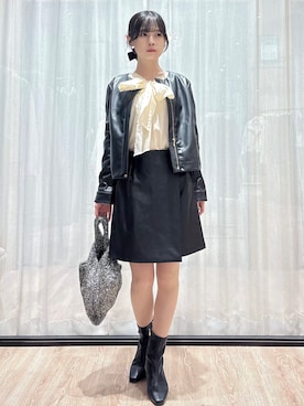「アイテム（ハンドバッグ、シルバー系）」を使った、ぞうげさん（レディース・158cm）の秋コーディネート