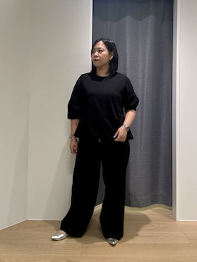 「cloenc（クロエンス）の【セットアップ／マシンウォッシュ】カットジョーゼットペプラムプルオーバー（Tシャツ/カットソー、ブラック系）」を使った、Akiさん（レディース・153cm）の秋コーディネート