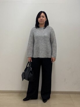 「INDIVI（インディヴィ）の【合皮／マルチWAY／サブバック付】ミニショルダーバッグ（ショルダーバッグ、ブラック系）」を使った、Akiさん（レディース・153cm）の冬コーディネート