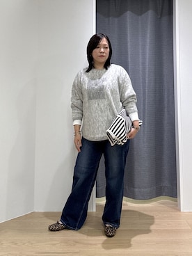 「INDIVI（インディヴィ）の【キッドモヘヤ素材】ラウンドヘムニット（ニット/セーター、グレー系）」を使った、Akiさん（レディース・153cm）の秋コーディネート
