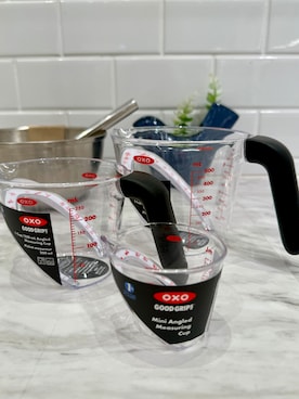 「212 KITCHEN STORE（トゥワントゥキッチンストア）のミニアングルドメジャーカップ 60ml  ＜OXO オクソー＞（キッチンツール、その他）」を使った、きのこさん（レディース・160cm）の夏コーディネート