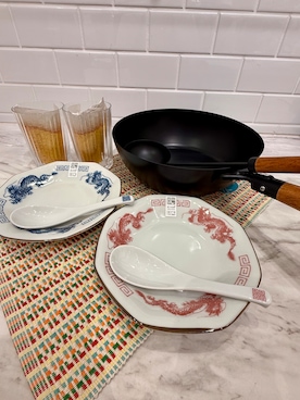 「212 KITCHEN STORE（トゥワントゥキッチンストア）のバーニスタ 鉄製いため鍋28cm お玉付（鍋/フライパン、その他）」を使った、きのこさん（レディース・160cm）の夏コーディネート