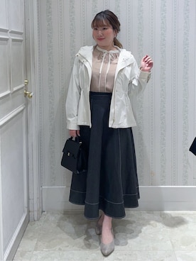 「couture brooch（クチュールブローチ）のアイテム」を使った、Layjuさん（レディース・155cm）の冬コーディネート