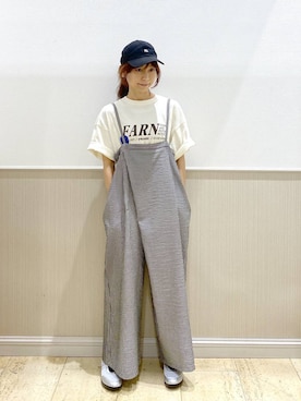 「LEPSIM（レプシィム）のストラップバレエスニーパー　636592（パンプス、シルバー系）」を使った、Shiraさん（レディース・166cm）の春コーディネート