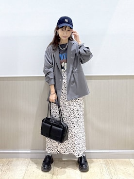 「LEPSIM（レプシィム）のSPICE GIRLS LS　1017579（Tシャツ/カットソー、グレー系）」を使った、Shiraさん（レディース・166cm）の秋コーディネート
