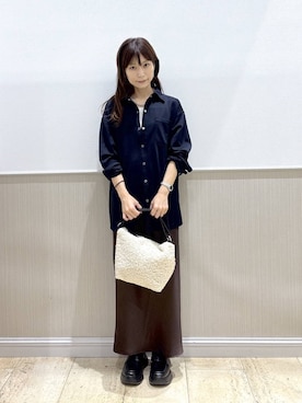「LEPSIM（レプシィム）のスニーカーローファー　1042668（ローファー、ブラック系）」を使った、Shiraさん（レディース・166cm）の秋コーディネート