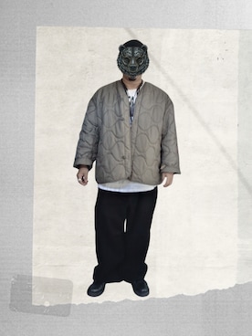 「アイテム（ミリタリージャケット）」を使った、BEARZ APPAREL STAFFさん（メンズ・175cm）の冬コーディネート