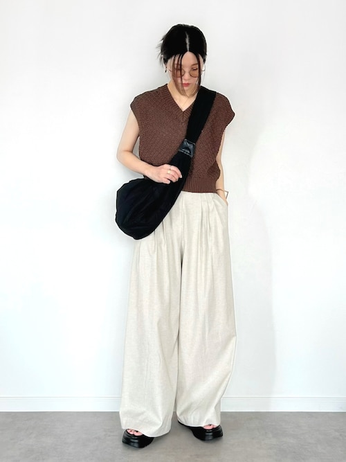 【 】★人気★ホリデーラウンドショルダーバッグ Auntie Rosa Holiday ショルダーバッグ バッグ 「軽量素材