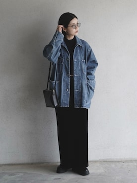 「アイテム（デニムジャケット）」を使った、OKIRIさん（レディース・161cm）の秋コーディネート