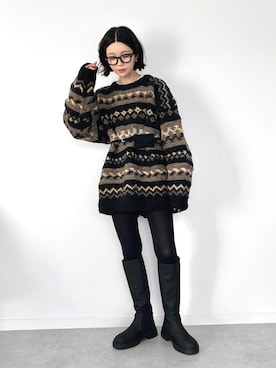 「アイテム（ボディバッグ/ウエストポーチ）」を使った、OKIRIさん（レディース・161cm）の冬コーディネート