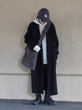 「アイテム（キャップ）」を使った、OKIRIさん（レディース・161cm）の冬コーディネート