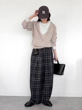 「NEW ERA（ニューエラ）のアイテム」を使った、OKIRIさん（レディース・161cm）の秋コーディネート