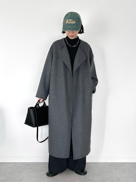 「アイテム（ノーカラーコート）」を使った、OKIRIさん（レディース・161cm）の冬コーディネート