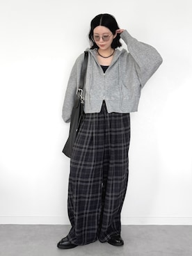 「NOGLE（ノグル）のアイテム」を使った、OKIRIさん（レディース・161cm）の秋コーディネート