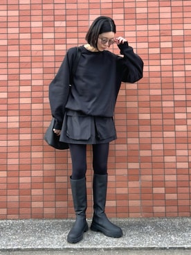 「アイテム（サングラス）」を使った、OKIRIさん（レディース・161cm）の秋コーディネート