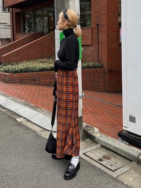 「アイテム（カチューシャ）」を使った、AMAILさん（レディース・167cm）の秋コーディネート