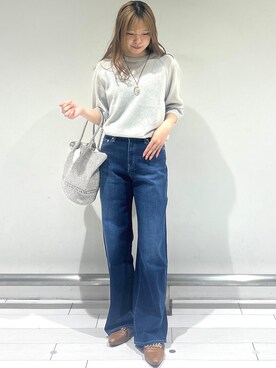 「UNTITLED（アンタイトル）の【洗える/ゆったり】クルーネックドライニット（ニット/セーター、グレー系）」を使った、marinaさん（レディース）の春コーディネート