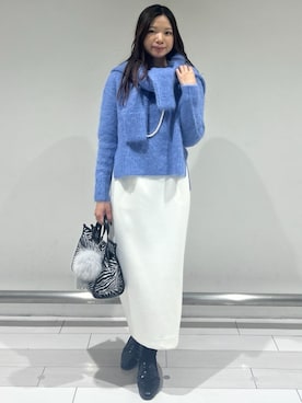 「UNTITLED（アンタイトル）の【ゆったり】アルパカ混シャギー カーディガン（カーディガン/ボレロ、ブルー系）」を使った、marinaさん（レディース）の冬コーディネート
