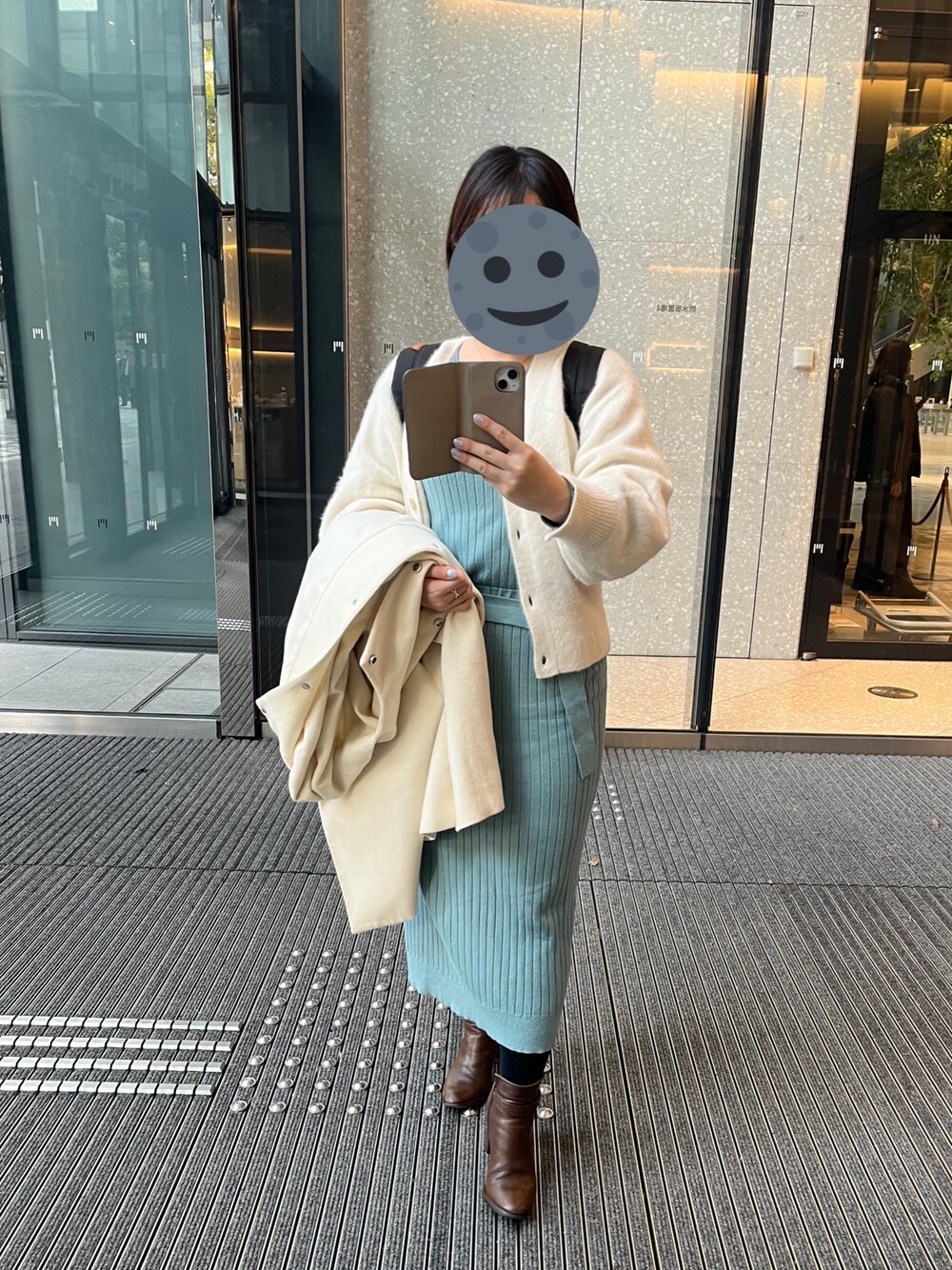 「heartdanceのアイテム（ピアス（両耳用）、ゴールド系）」を使った、gonge_of_krgmさん（レディース・153cm）の春コーディネートの1枚目の写真