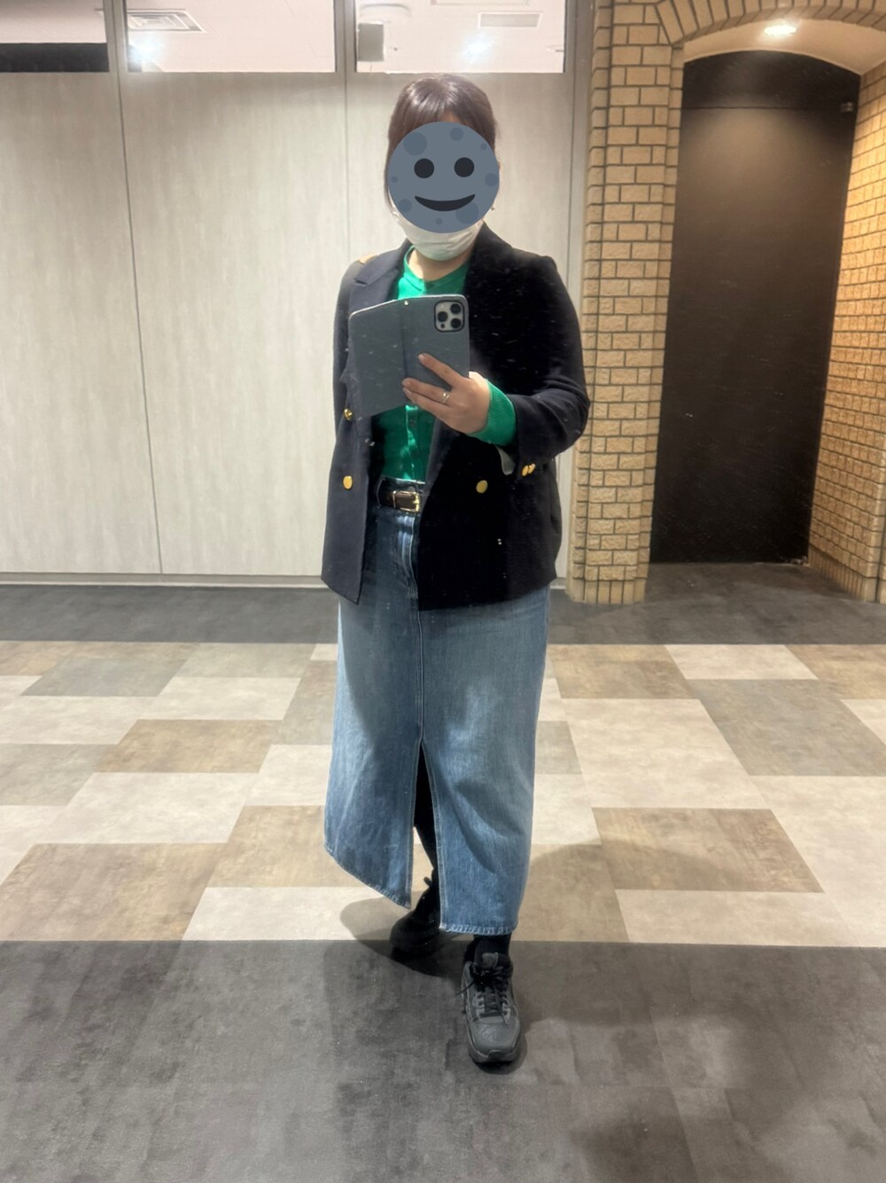 「Mila Owenの金釦ダブルブレストコンパクトジャケット（テーラードジャケット、ブルー系）」を使った、gonge_of_krgmさん（レディース・153cm）の春コーディネートの1枚目の写真