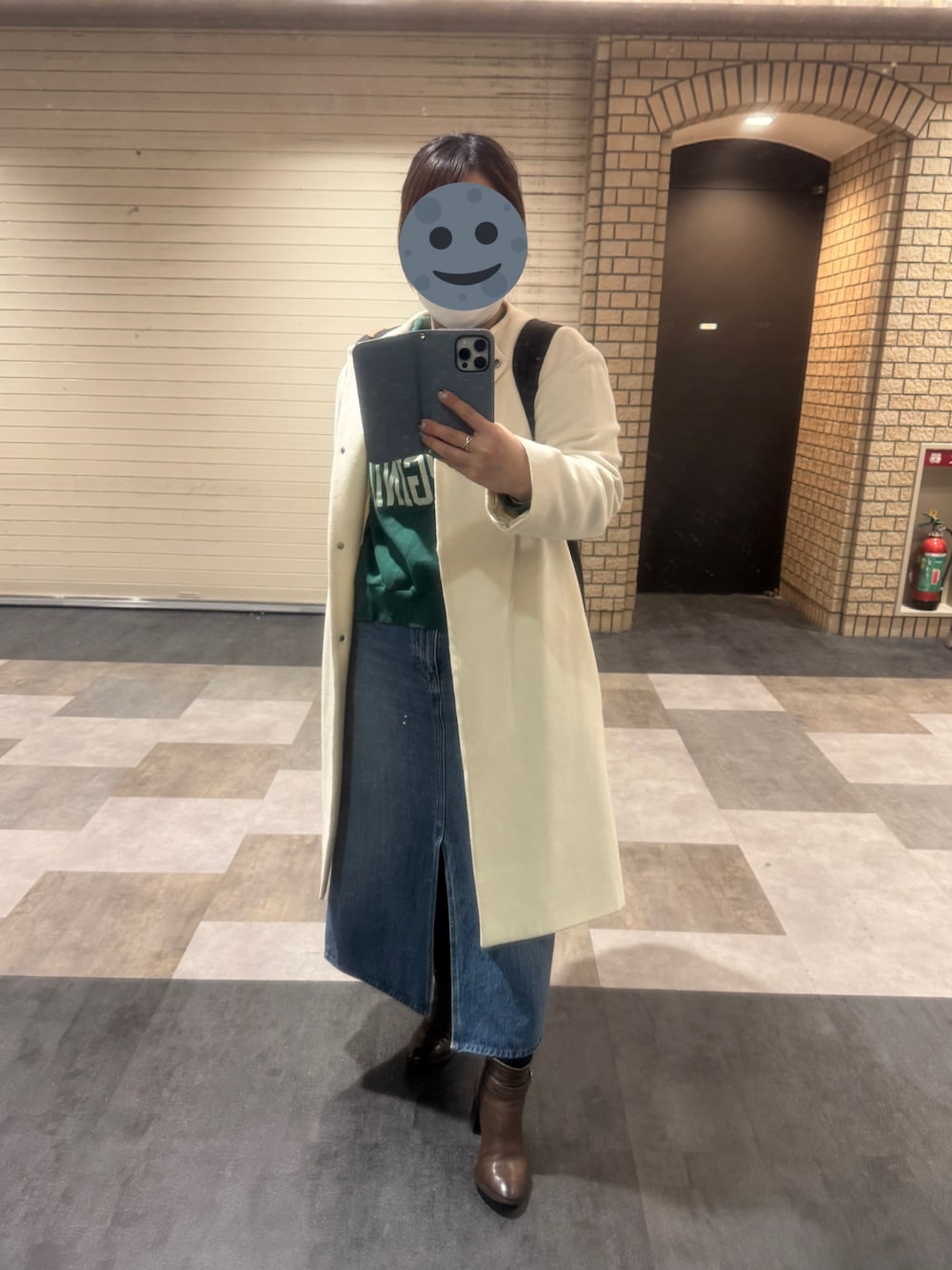 UNITED TOKYO（ユナイテッドトウキョウ）の「ノーカラーベルテッド