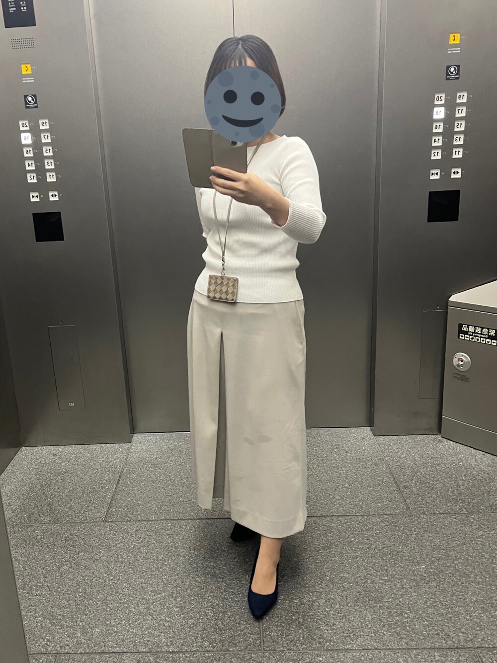 「JUSGLITTYのシンプルボートニット（ニット/セーター、ホワイト系）」を使った、gonge_of_krgmさん（レディース・153cm）の春コーディネートの1枚目の写真