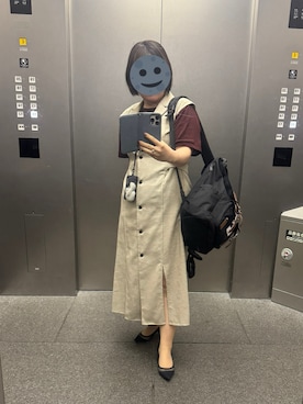 「PUBLIC TOKYO（パブリックトウキョウ）の【PUBLIC TOKYO/パブリックトウキョウ】リネンライクテーラードジレワンピース（ワンピース、ベージュ系）」を使った、gonge_of_krgmさん（レディース・153cm）の春コーディネート