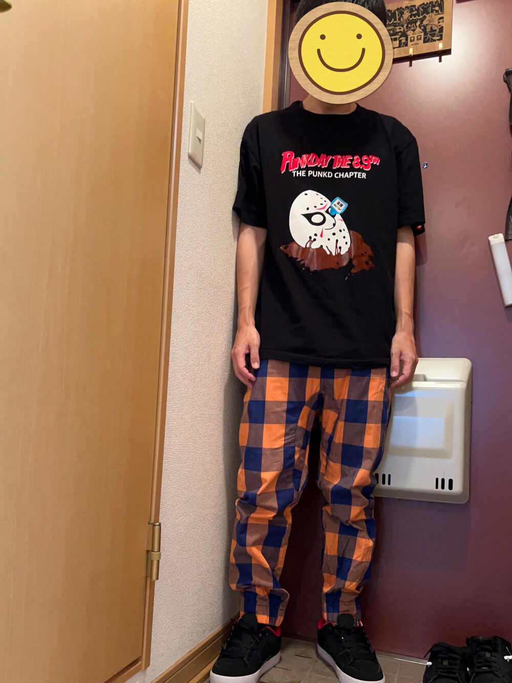 「ジョガーパンツ、オレンジ、パンクドランカーズ、ROLLING CRADLE、夏コーデ、夏だ！Tシャツ着よう！」｜「ROLLING CRADLEのアイテム（パンツ、オレンジ系）」を使った、どるちさん（メンズ・171cm）の夏コーディネートの1枚目の写真