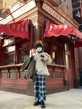 「FEKETE（フェケテ）のアイテム（ブーツ）」を使った、冬至さん（レディース・160cm）の冬コーディネート