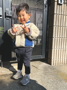 「レトロX」｜「アイテム（パンツ）」を使った、KotaMashi6さん（キッズ・80cm）の冬コーディネート
