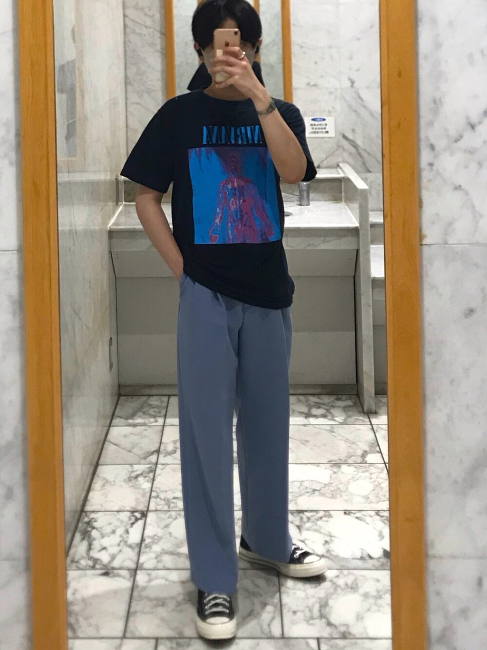 「バンドT、NIRVANA、カラーパンツ、ワイドパンツ、Benny Greb、Jazz Fusion」｜「VINTAGEの90s NIRVANA VTG Tee (Body: anvil | 1992)（Tシャツ/カットソー、ブラック系）」を使った、Rさん（メンズ・244cm）の夏コーディネートの1枚目の写真