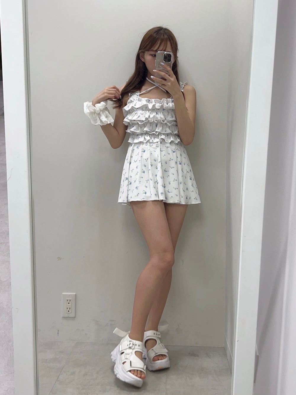 「セットアップ、最近のいい感じコーデ、プチプラ、韓国ファッション、水着、swimwear、夏、夏コーデ、オリーブ デ オリーブ(OLIVE des OLIVE)、低身長、骨格ストレート、アウトドアスタイル、スポーツミックス、サンダル、夏ファッション」｜「OLIVE des OLIVEのフリルキャミswim wear（水着、その他）」を使った、Mitsukiさん（骨格ストレート・レディース・153cm）の春コーディネートの1枚目の写真