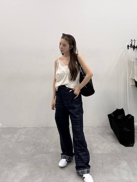 𝑴𝑨𝑹𝑰さんのコーディネート