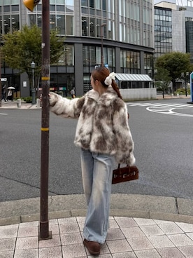 「アイテム（ヘアアクセサリー）」を使った、𝑴𝑨𝑹𝑰さん（レディース・158cm）の秋コーディネート